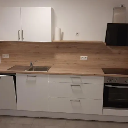 - Wohnen Auf Zeit Apartamento